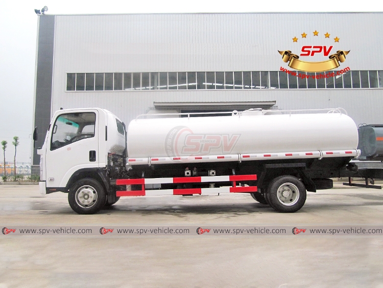 Water Tanker Truck ISUZU - LS Water Tanker Truck ISUZU - LS